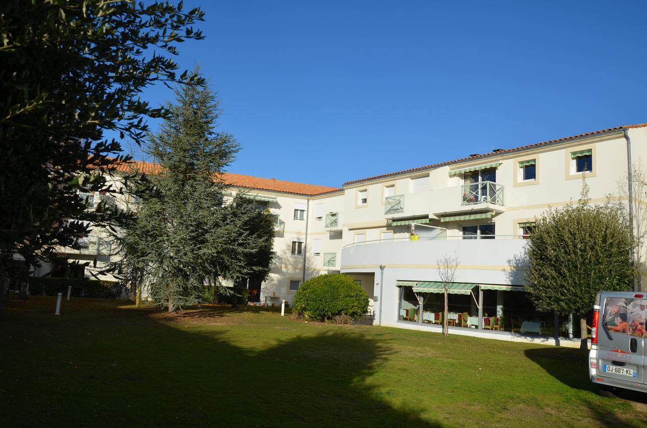Domitys Le Clos Du Cedre Aparthotel Dompierre-sur-Mer Exteriör bild